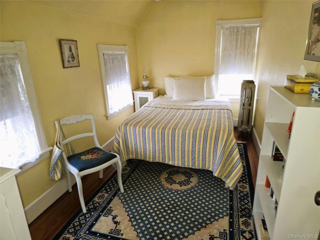 26 Chatham Street, Kinderhook, NY 12106