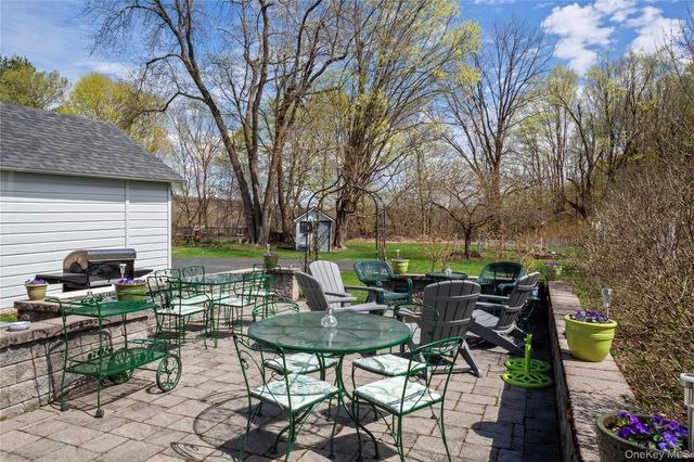 26 Chatham Street, Kinderhook, NY 12106