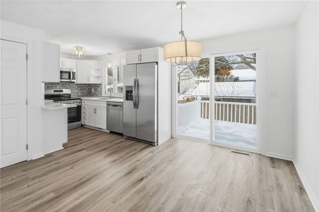 23 Benefit Street 16, Warwick, RI 02886