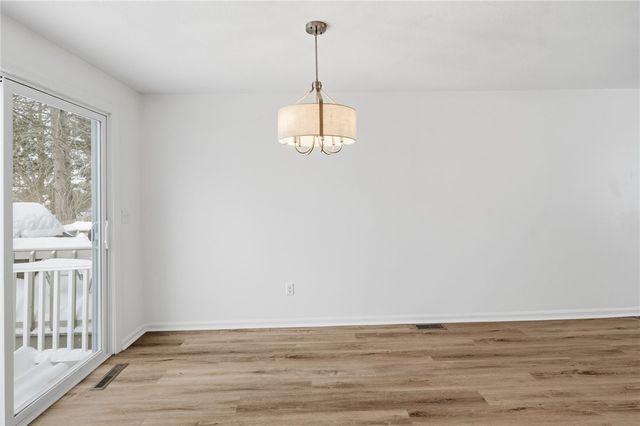 23 Benefit Street 16, Warwick, RI 02886