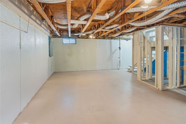 23 Benefit Street 16, Warwick, RI 02886