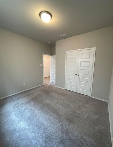 3226 Sioux Trail, Crandall, TX 75114