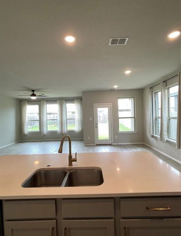 3226 Sioux Trail, Crandall, TX 75114