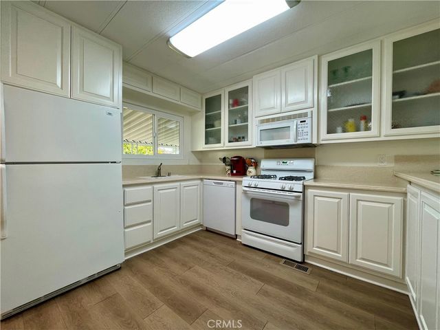 31130 S General Kearny 145, Temecula, CA 92591