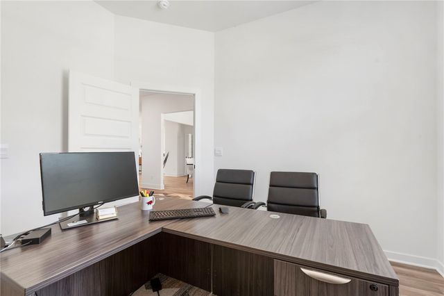 2822 N Grey Squirrel Drive, Fayetteville, AR 72704