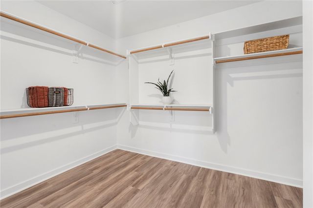 2822 N Grey Squirrel Drive, Fayetteville, AR 72704