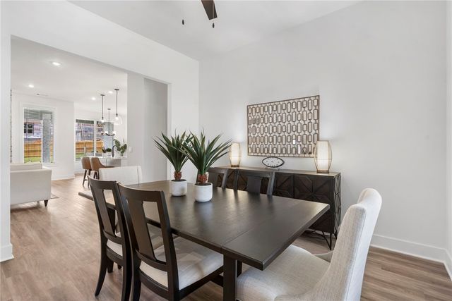 2822 N Grey Squirrel Drive, Fayetteville, AR 72704