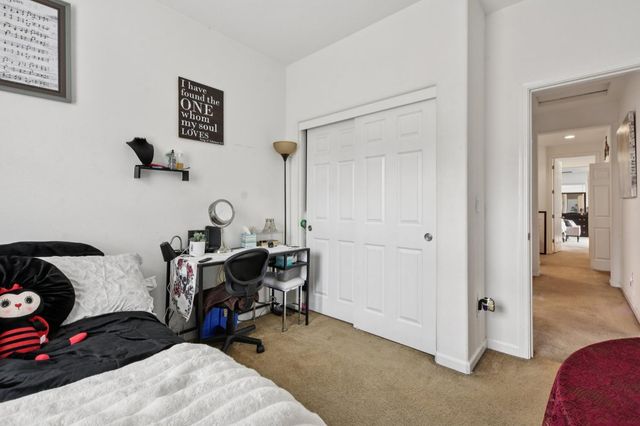 8464 Crystal Walk Cir, Elk Grove, CA 95758