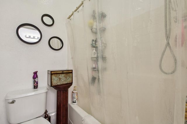 8464 Crystal Walk Cir, Elk Grove, CA 95758