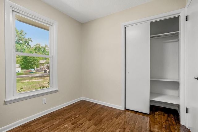 803 Madison Street, Pleasant Hill, MO 64080