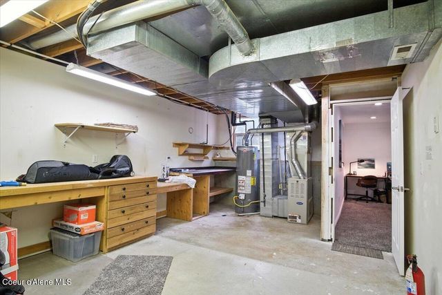 10569 N Friar DR, B, Hayden, ID 83835