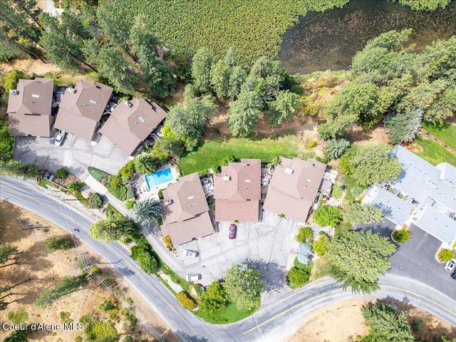 10569 N Friar DR, B, Hayden, ID 83835