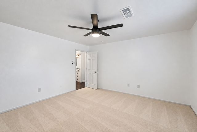 180 N Woodland Trail, Double Oak, TX 75077