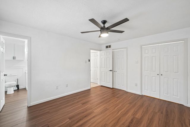 180 N Woodland Trail, Double Oak, TX 75077