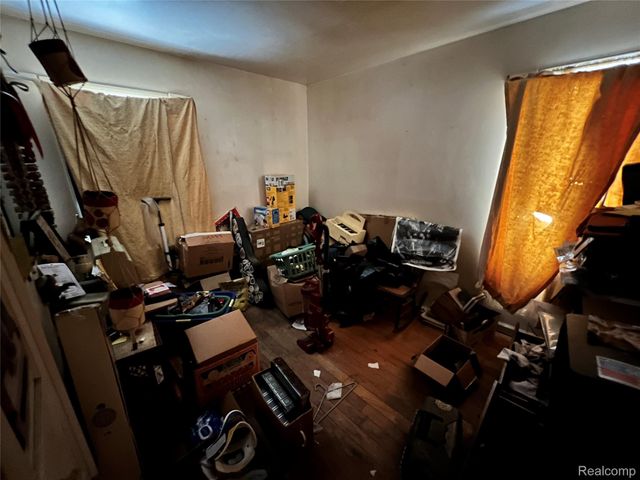 2690 Ellwood Avenue, Berkley, MI 48072