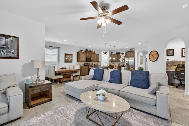 1128 Twin Brooks Lane, Fort Worth, TX 76177