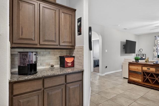 1128 Twin Brooks Lane, Fort Worth, TX 76177