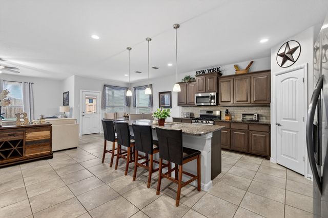 1128 Twin Brooks Lane, Fort Worth, TX 76177