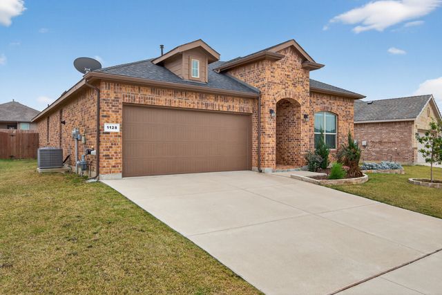 1128 Twin Brooks Lane, Fort Worth, TX 76177
