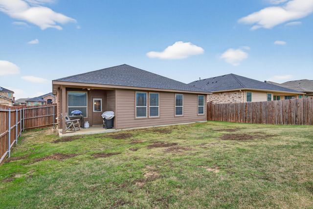 1128 Twin Brooks Lane, Fort Worth, TX 76177