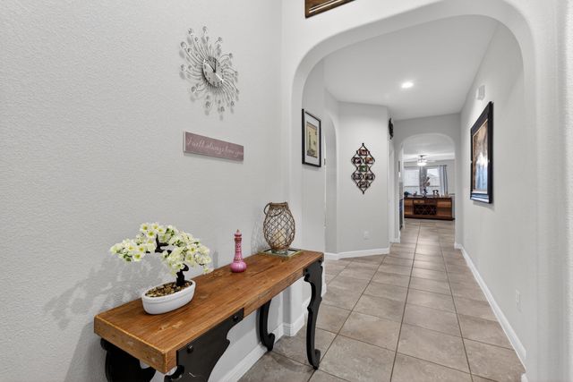 1128 Twin Brooks Lane, Fort Worth, TX 76177