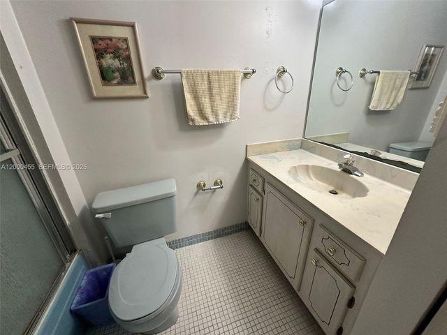 4980 E Sabal Palm Boulevard 330, Tamarac, FL 33319