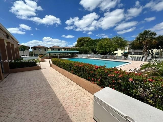 4980 E Sabal Palm Boulevard 330, Tamarac, FL 33319