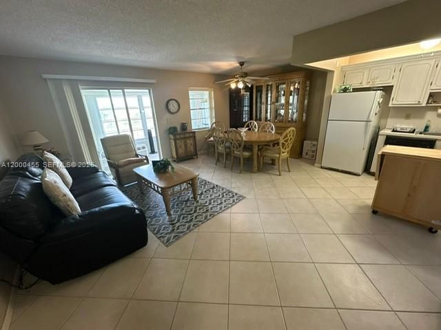 4980 E Sabal Palm Boulevard 330, Tamarac, FL 33319