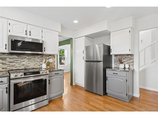1264 Mcintosh Ave, Broomfield, CO 80020