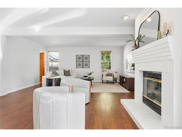 1264 Mcintosh Ave, Broomfield, CO 80020