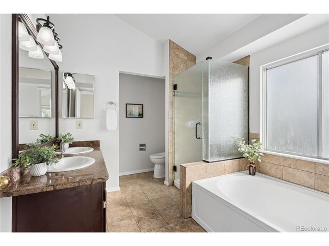 1264 Mcintosh Ave, Broomfield, CO 80020