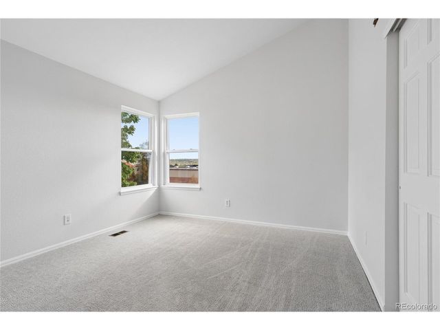 1264 Mcintosh Ave, Broomfield, CO 80020
