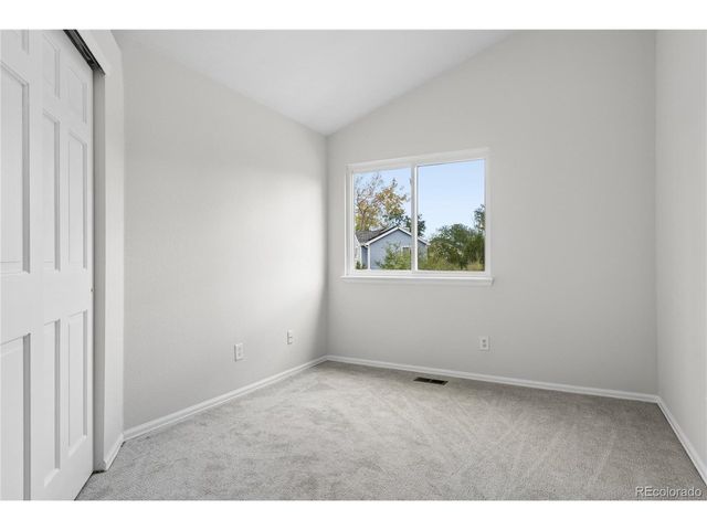 1264 Mcintosh Ave, Broomfield, CO 80020