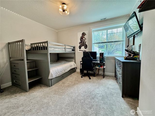 1720 Bodine Extension Road, Kelso, WA 98626