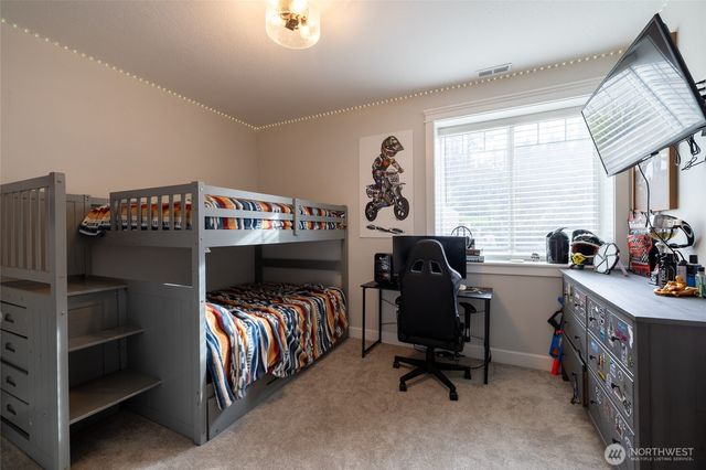 1720 Bodine Extension Road, Kelso, WA 98626