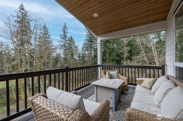 1720 Bodine Extension Road, Kelso, WA 98626