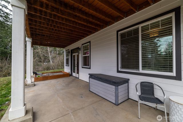 1720 Bodine Extension Road, Kelso, WA 98626