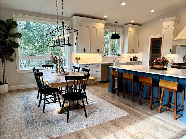 1720 Bodine Extension Road, Kelso, WA 98626