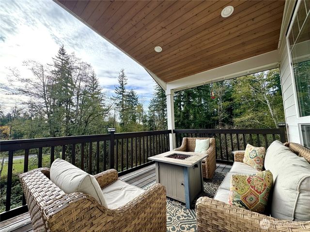 1720 Bodine Extension Road, Kelso, WA 98626