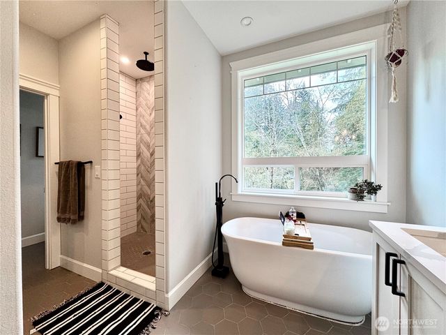 1720 Bodine Extension Road, Kelso, WA 98626