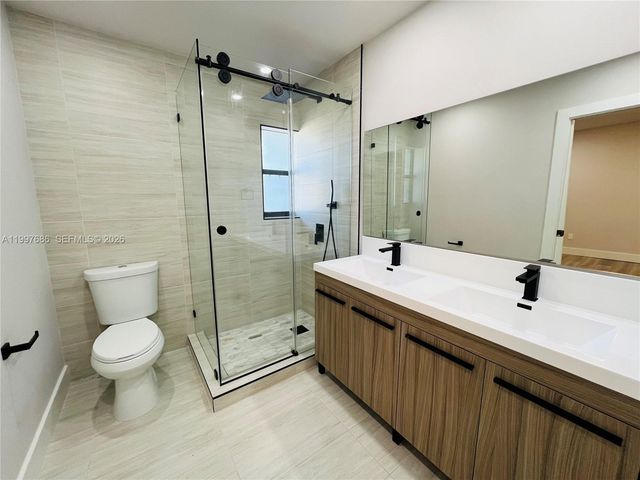 3826 SW 107th Ave 2-2, Miami, FL 33165