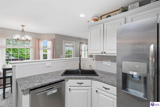 1230 Ranch Road, Vine Grove, KY 40175