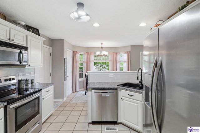 1230 Ranch Road, Vine Grove, KY 40175