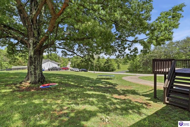 1230 Ranch Road, Vine Grove, KY 40175