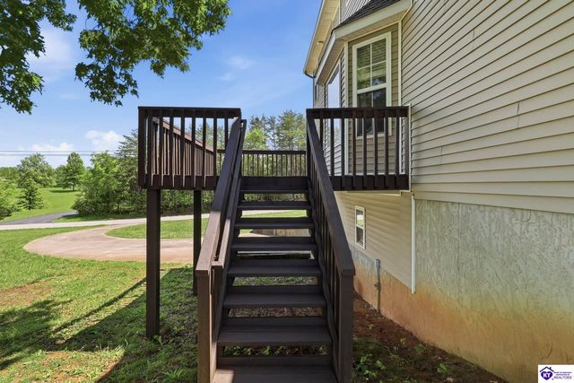 1230 Ranch Road, Vine Grove, KY 40175