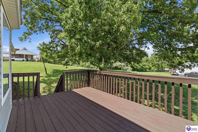 1230 Ranch Road, Vine Grove, KY 40175