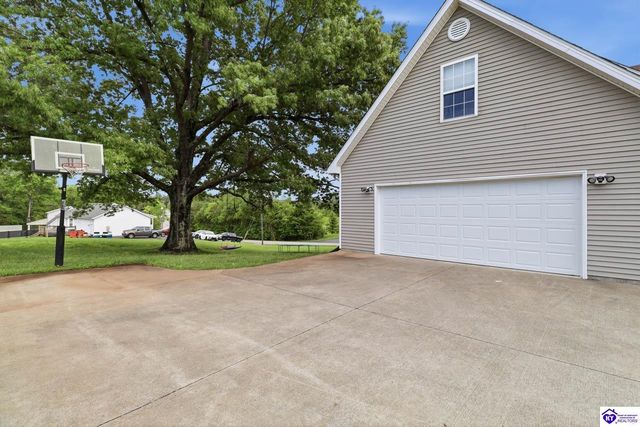 1230 Ranch Road, Vine Grove, KY 40175