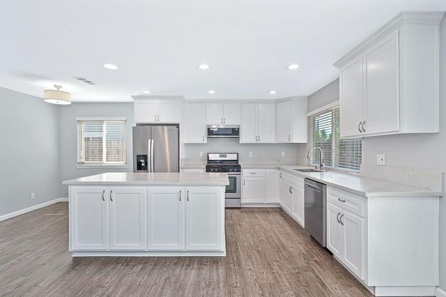 8037 Ruthwood Way, Orangevale, CA 95662