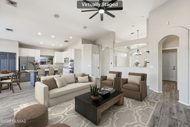 17821 S Golden Valley Drive, Sahuarita, AZ 85629