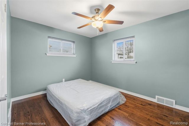 28812 Boston Street, Saint Clair Shores, MI 48081